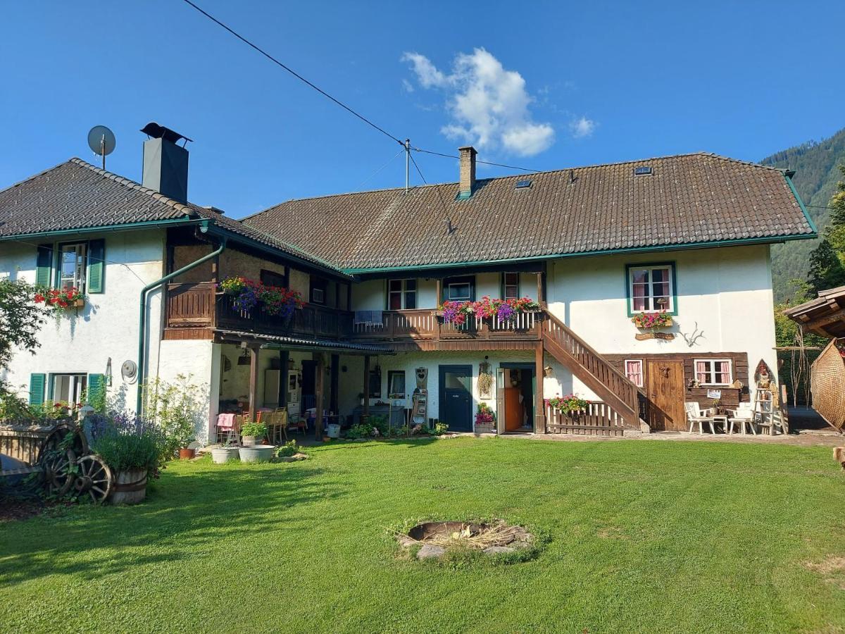 Sachserhof Ferienwohnungen In Sachsenburg Екстериор снимка