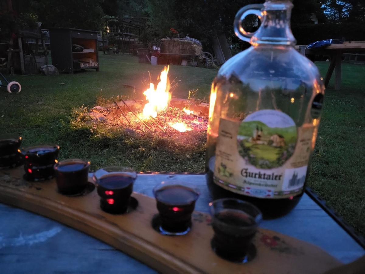 Sachserhof Ferienwohnungen In Sachsenburg Екстериор снимка