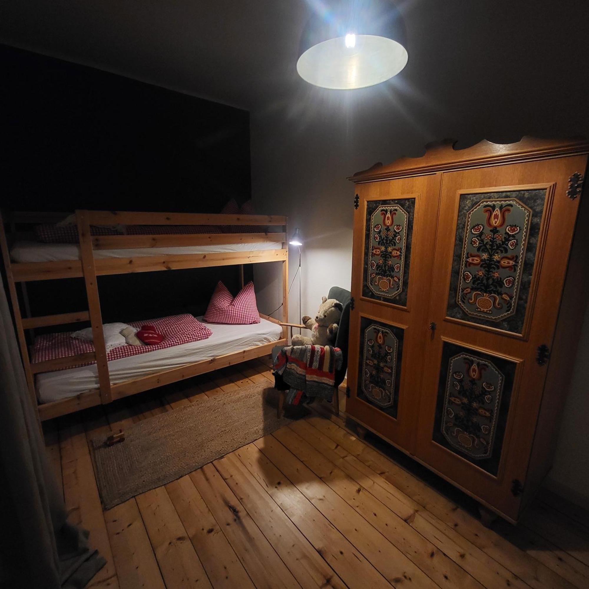 Sachserhof Ferienwohnungen In Sachsenburg Екстериор снимка